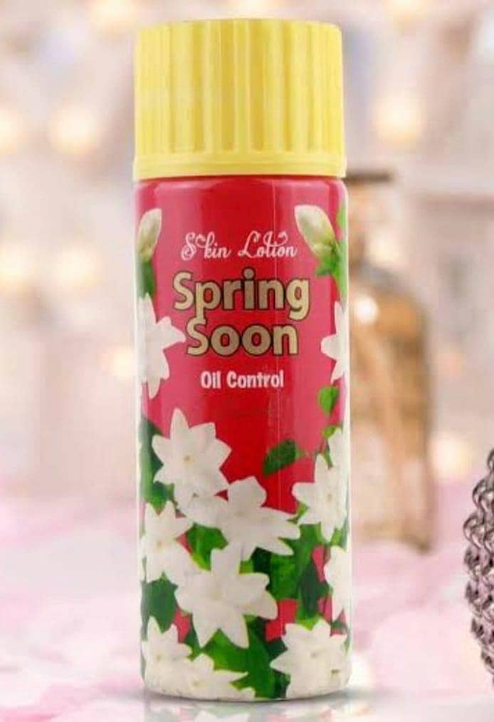 spring soon foundation. hudamoji makeup palette. naughty makeup 0