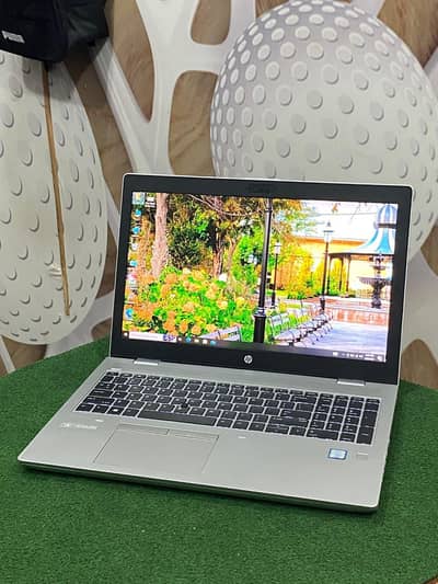 hp probook 640 g4 core i7 8th generation 8gb/256gb SSD 15.6 laptop