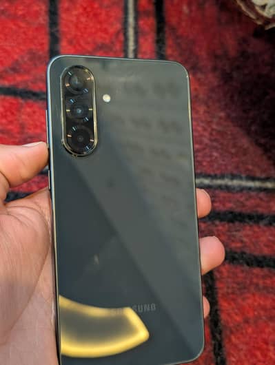 Samsung Galaxy a36    8.256.  10by10