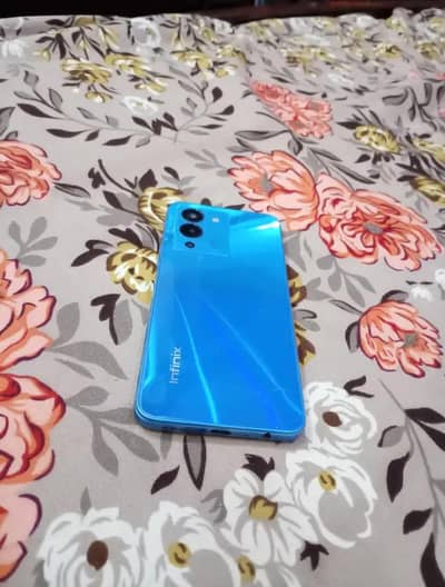Infinix Note 12