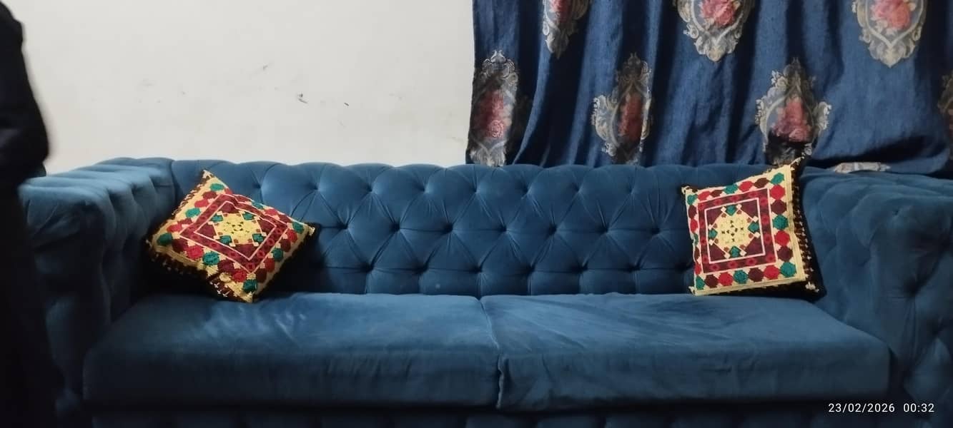 SOFA SET USED 5