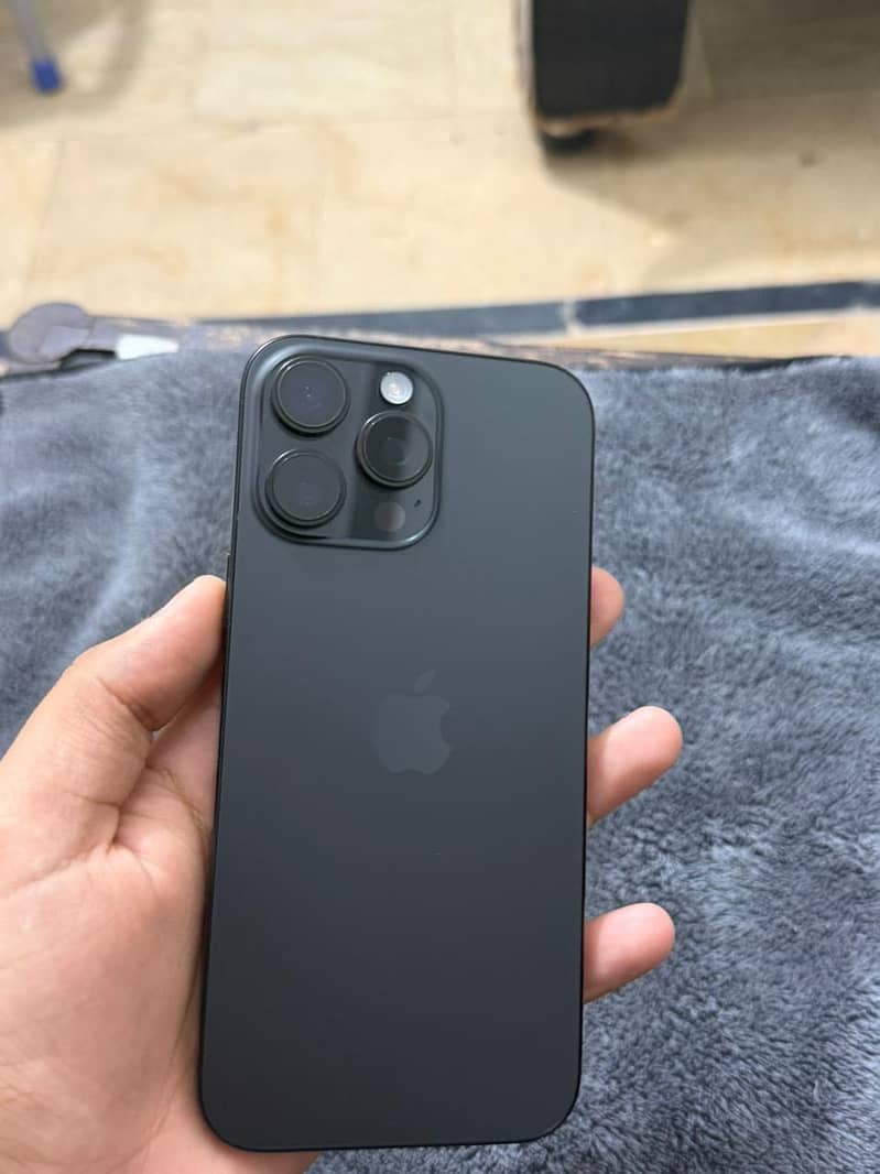 iPhone 16 Pro Max Sim Non Active 1