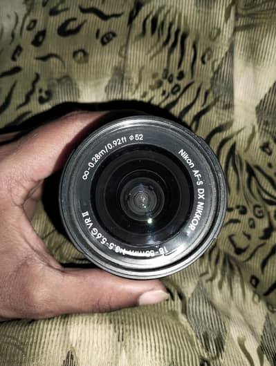 Nikon AF-S DX NIKKOR 18-55mm VR Camera Lens