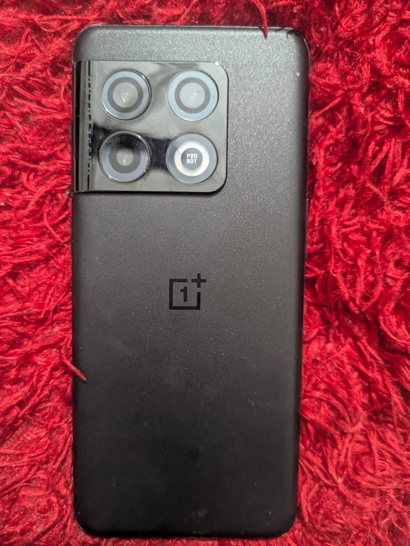 OnePlus 10 Pro 1