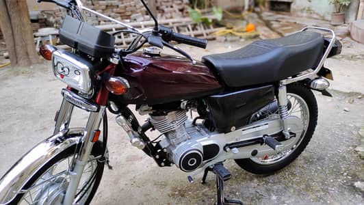 Honda 125 2024 Peshawar Rajister 10/10 0312-0861199