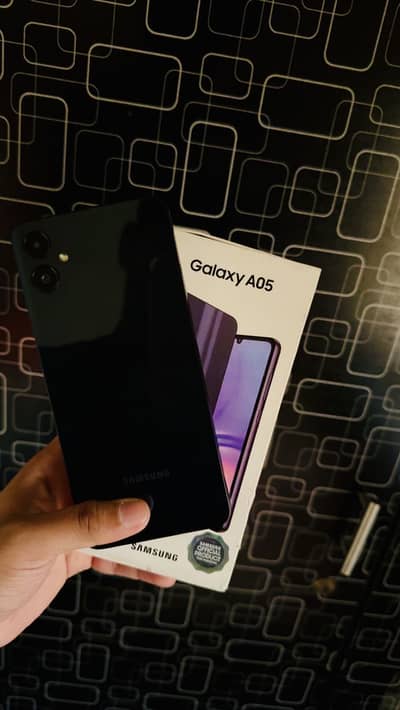 Samsung A05 4/128gb