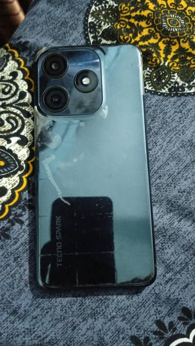 Tecno 10c 4+4/128