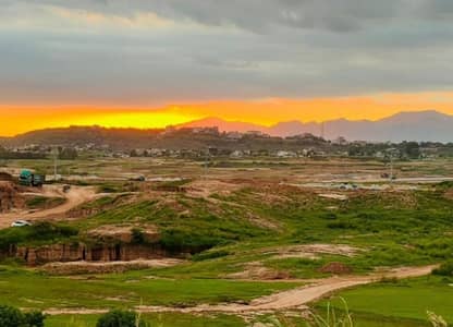 ME-1 10 Marla Old Balloting Plot for Sale Prime Location | Secure Investment | 3-Year Installment Plan