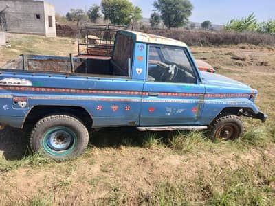 Army Auction modified  land Cruiser RKR