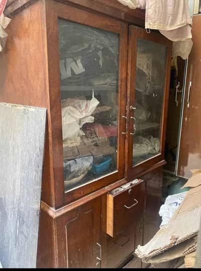 Heavy talli wood Cupboard