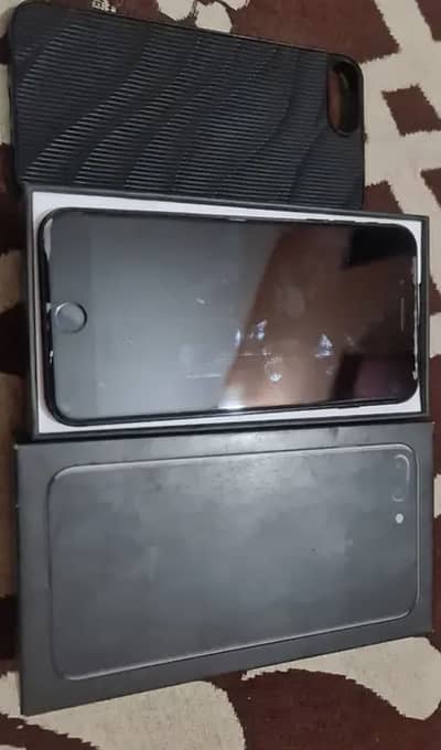 iPhone 7 Plus pta 128 go