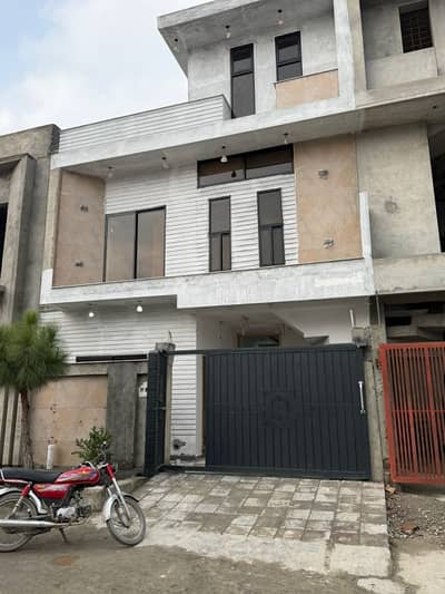 House For Sale Faisal Hill Executive Block