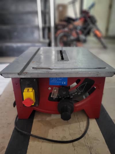 JIFA TABLE SAW