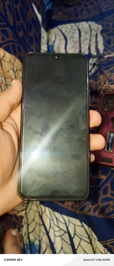 Vivo v21 6 128 all ok deivce