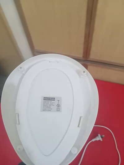 Essentials 30 cm 30 Watts Electric Desk Fan