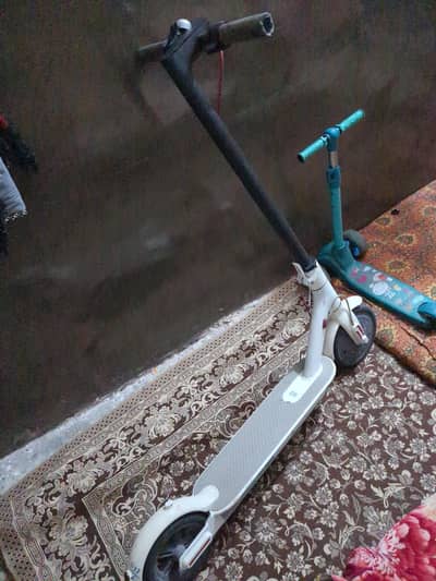 electric scooty MI brand 365 model