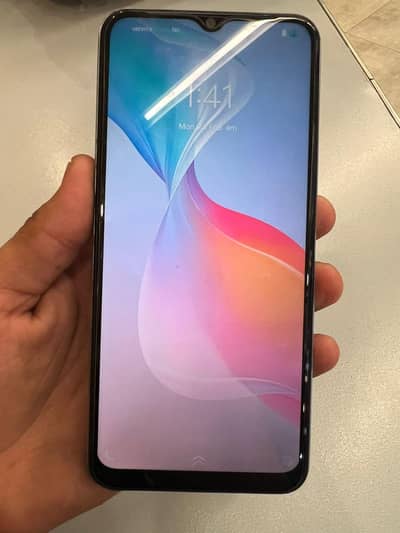 vivo y21   4,64  haa.    no charge not box only mobile