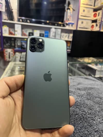 iPhone 11 pro max 256gb pta approved