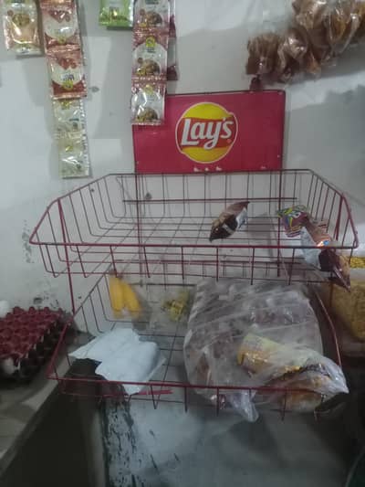lays mini stand