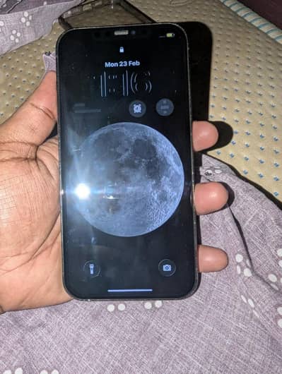 condition 10%9 battery health 80 panel change 18k Wala laga WA