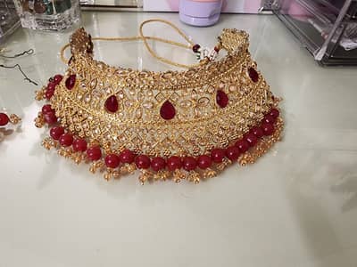 (Dono) Selling barat or valima jewellery set in giveaway price