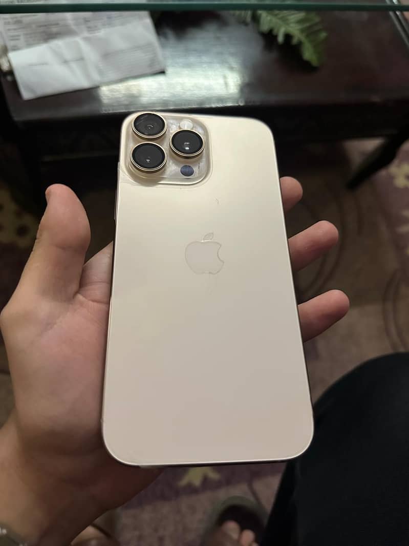 iphone 16 pro max 0