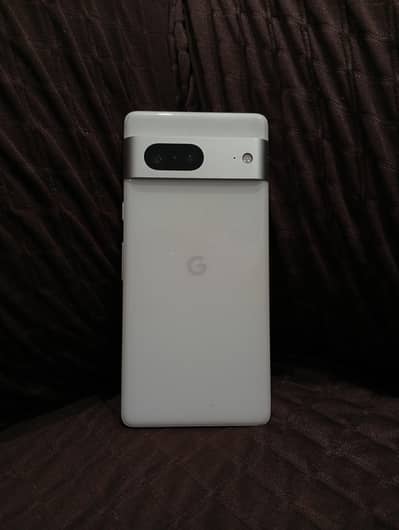 Google Pixel 7 – 10/10 Condition | White with Original Charger