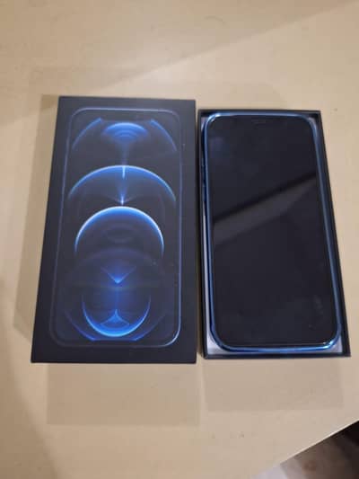 12 Pro 10/10 zero Screcth with Box