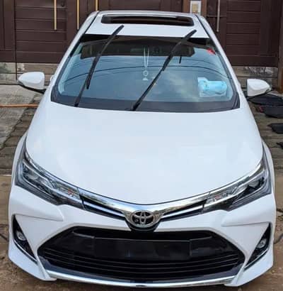 2024 grande white with black b2b ganiun screach less dot less