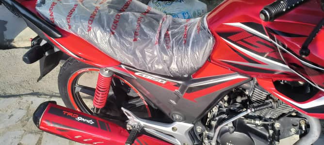 Honda CB 150 F 10/10 condition All Punjab number