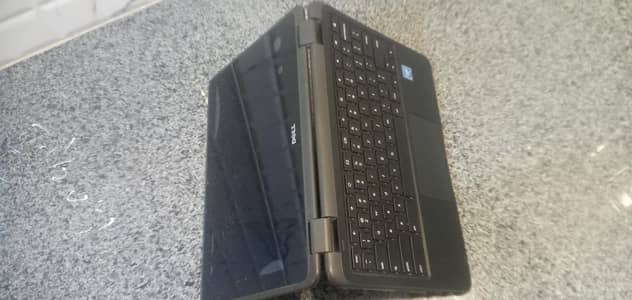 Dell Chromebook touchscreen with 360-rotatable