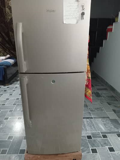 available in warranty of 4/10 no scratch no zangg