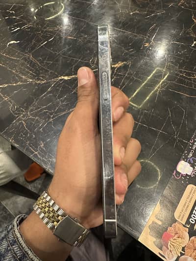 iPhone 12 pro 256gb pta approved