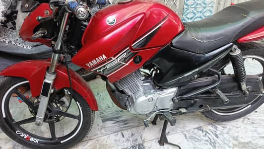 YAMAHA YBR 125 japani varient (0322-3276769)