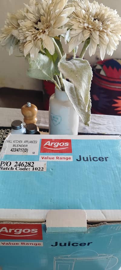 Argos Juicer Value Range Citrus Juicer UK made