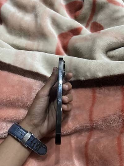 Iphone 14 pro max non active