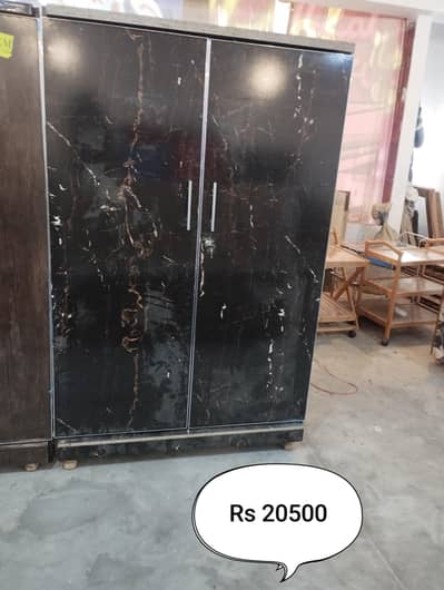 2 door wardrobe / Almari / cupboard / furniture / sargodha / wardrobe