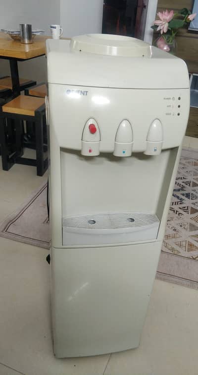 Orient Water Dispenser in good condition