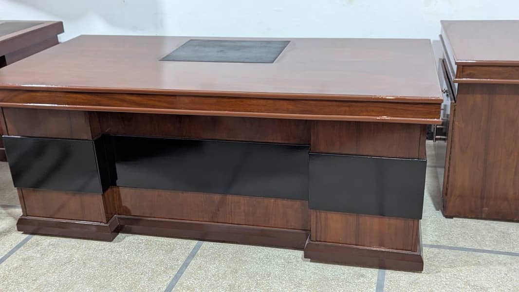 Office table / Executive table / Director Table / Computer table / 7