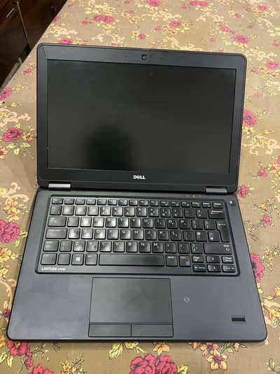 Core I-5 5th generation (21000) urgent sale