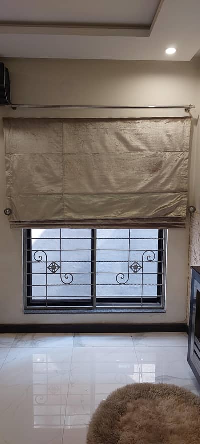 Window valvet  Roman Blinds ( curtain ).