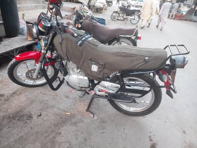 suzuki 150 gs