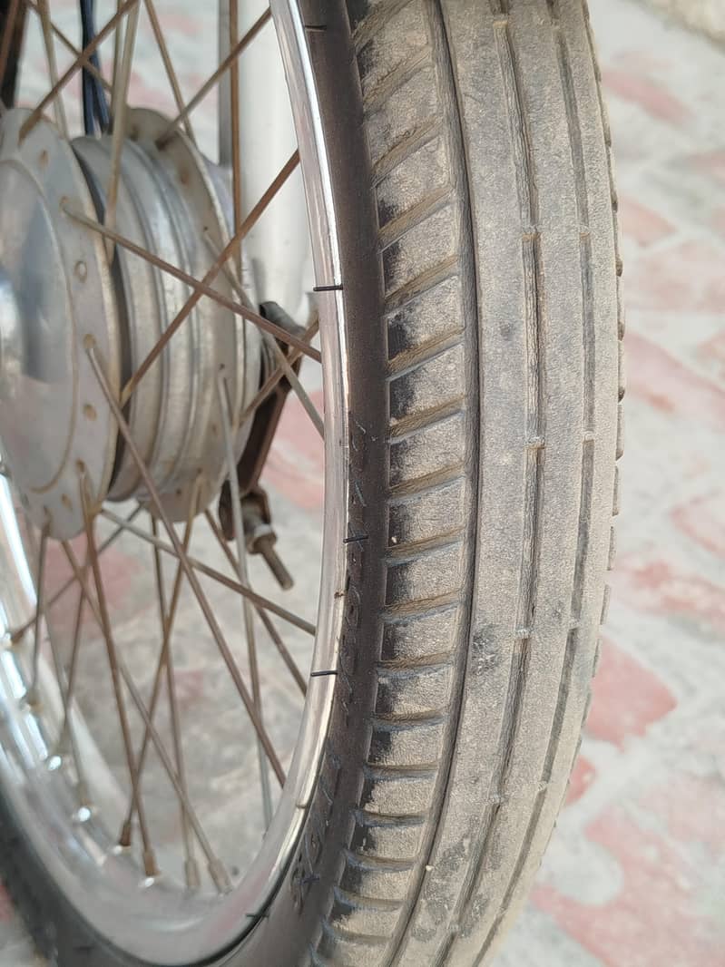 Darson Tyres CD/70 4