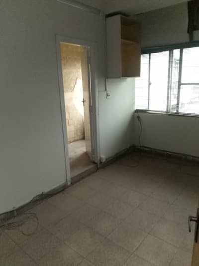 Blue area office Two rooms kitchen bath jinnah avenue for Rent