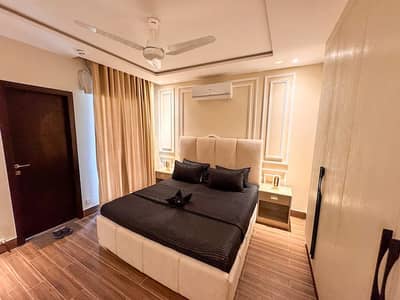 2 Bedrooms Luxury Furnished Apartment is Available For Rent in Bahria Town Lahore