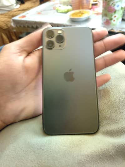 I phone 11pro pta prove 64 gb lush condition