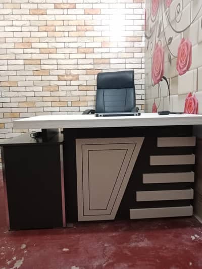 computer table 03198898344