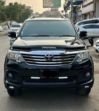 Toyota Fortuner 2013