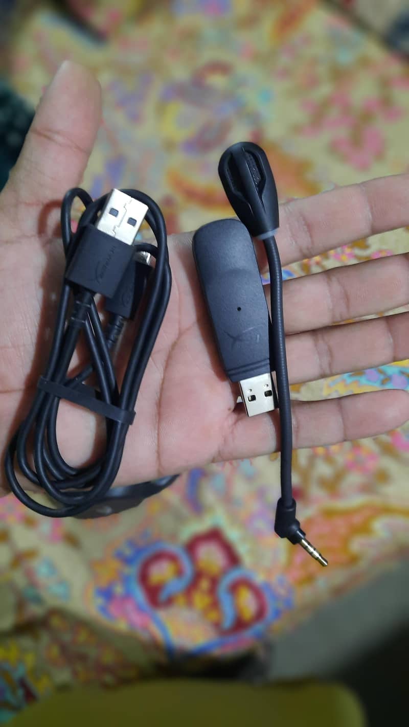 HyperX Cloud Flight S 5