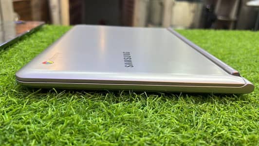 Samsung Chromebook | 4GB RAM | 16GB Storage